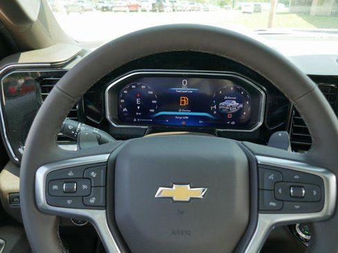 New 2026 Chevrolet Silverado 1500 LTZ w/ LTZ Premium Package image 32