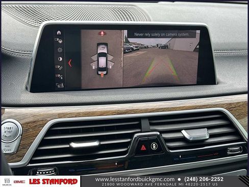 Used 2019 BMW 750i xDrive w/ M Sport Package AWD/4WD image 31