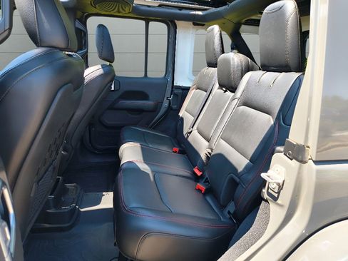 Used 2020 Jeep Wrangler Unlimited Rubicon image 11