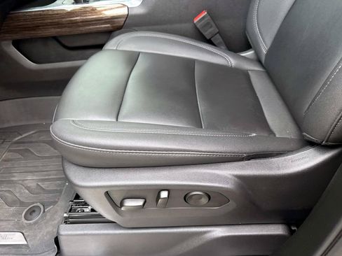 Used 2025 GMC Sierra 1500 Elevation w/ Elevation Premium Package RWD image 19