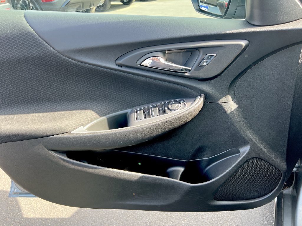 Used 2024 Chevrolet Malibu LT FWD image 19