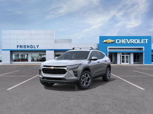 New 2026 Chevrolet Trax LT w/ Sunroof Package image 18