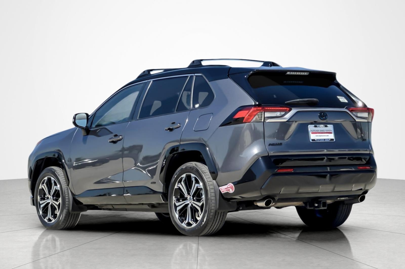 Certified 2024 Toyota RAV4 XSE w/ Weather Package AWD/4WD image 3