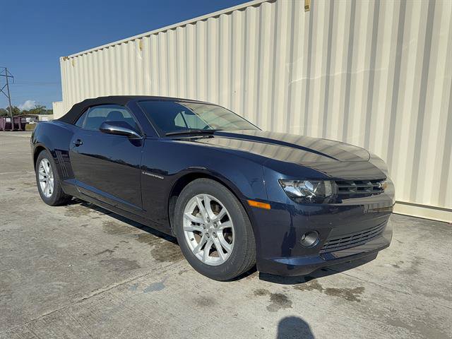 Used 2015 Chevrolet Camaro LT RWD image 1