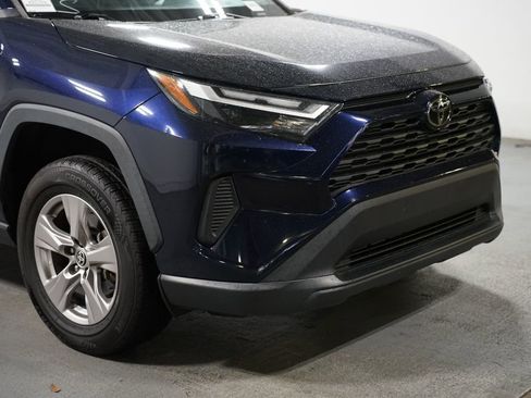 Used 2023 Toyota RAV4 XLE w/ Convenience Package FWD image 4