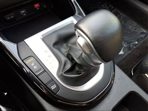 Used 2023 Kia Forte GT-Line w/ GT-Line Premium Package image 24