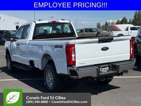 New 2026 Ford F250 XL w/ XL Chrome Package AWD/4WD image 13