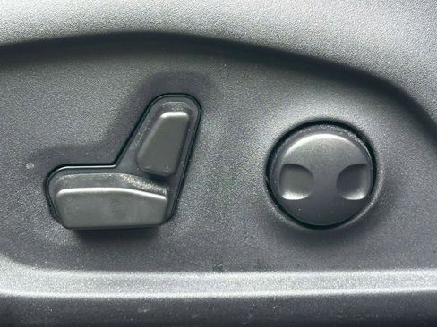 Used 2022 Jeep Compass Trailhawk w/ Trailhawk Convenience Group image 16