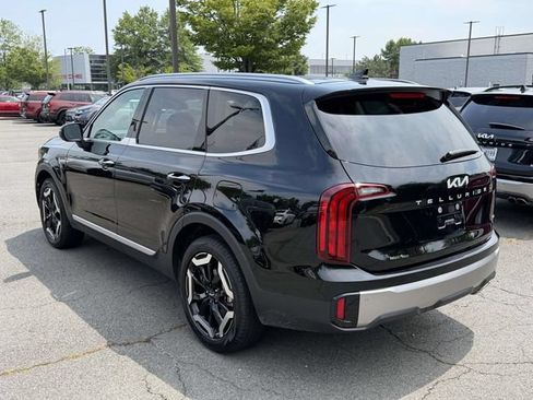 Used 2025 Kia Telluride S AWD/4WD image 4