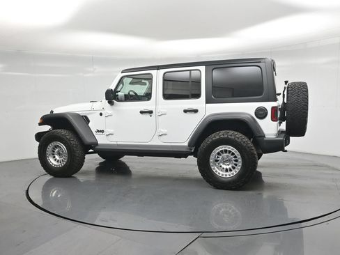 Used 2026 Jeep Wrangler Unlimited Sport AWD/4WD image 5