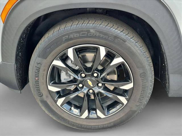 Used 2023 Chevrolet TrailBlazer LT FWD image 21