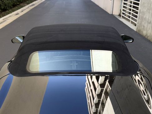 Used 2020 Jaguar F-TYPE image 34