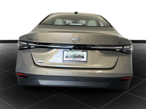 New 2026 Nissan Sentra SL w/ Floor Mat Package FWD image 4