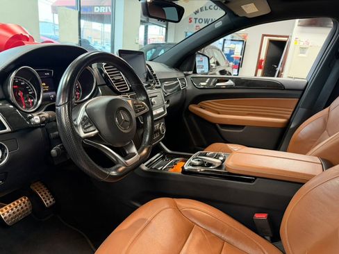 Used 2017 Mercedes-Benz GLE 43 AMG 4MATIC Coupe w/ Parking Assist Package image 26