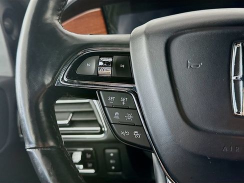 Used 2023 Lincoln Navigator Reserve AWD/4WD image 26