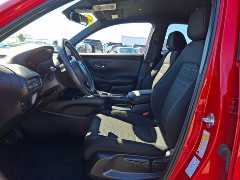 Used 2024 Honda HR-V Sport image 13