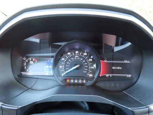 Used 2020 Ford Edge SEL AWD/4WD image 27