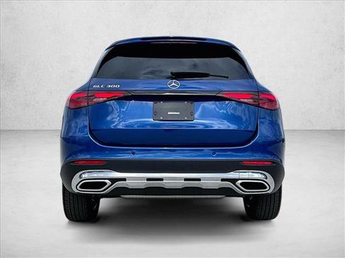 New 2026 Mercedes-Benz GLC 300 image 4