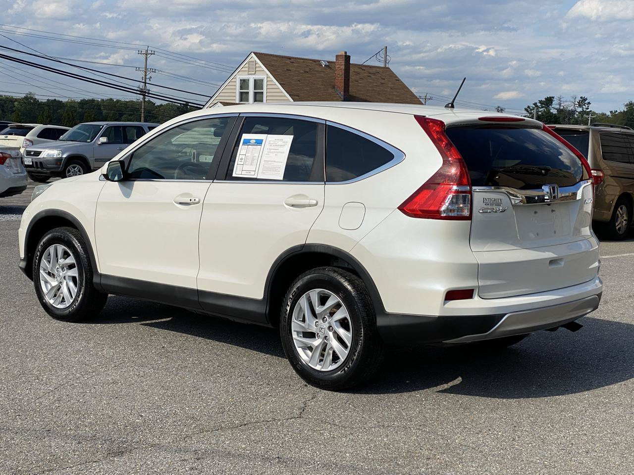 Used 2015 Honda CR-V EX image 2