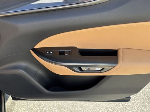 Used 2024 Lexus NX 250 FWD w/ Towing Package (2000 Lbs) image 45