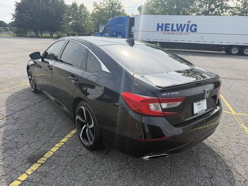 Used 2021 Honda Accord Sport image 7