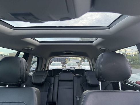 Used 2016 Mercedes-Benz GL 450 4MATIC image 36