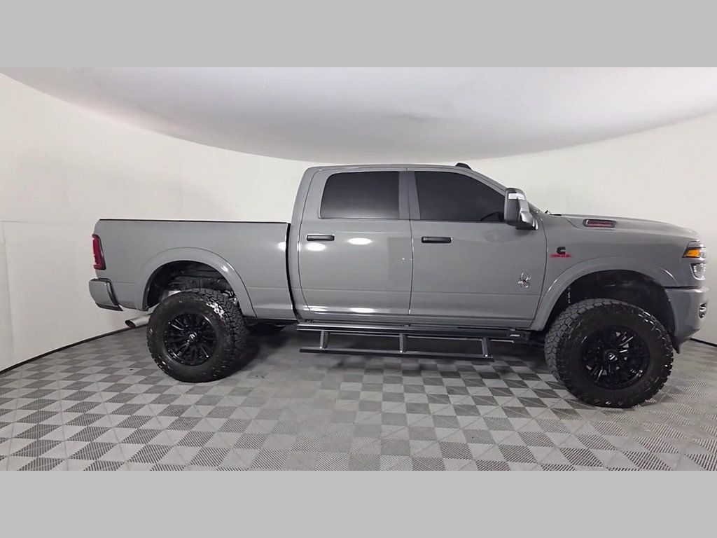 Used 2026 RAM 2500 Big Horn AWD/4WD image 4
