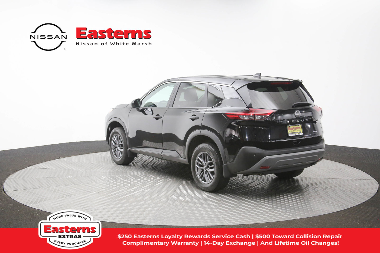 Used 2023 Nissan Rogue S AWD/4WD image 60