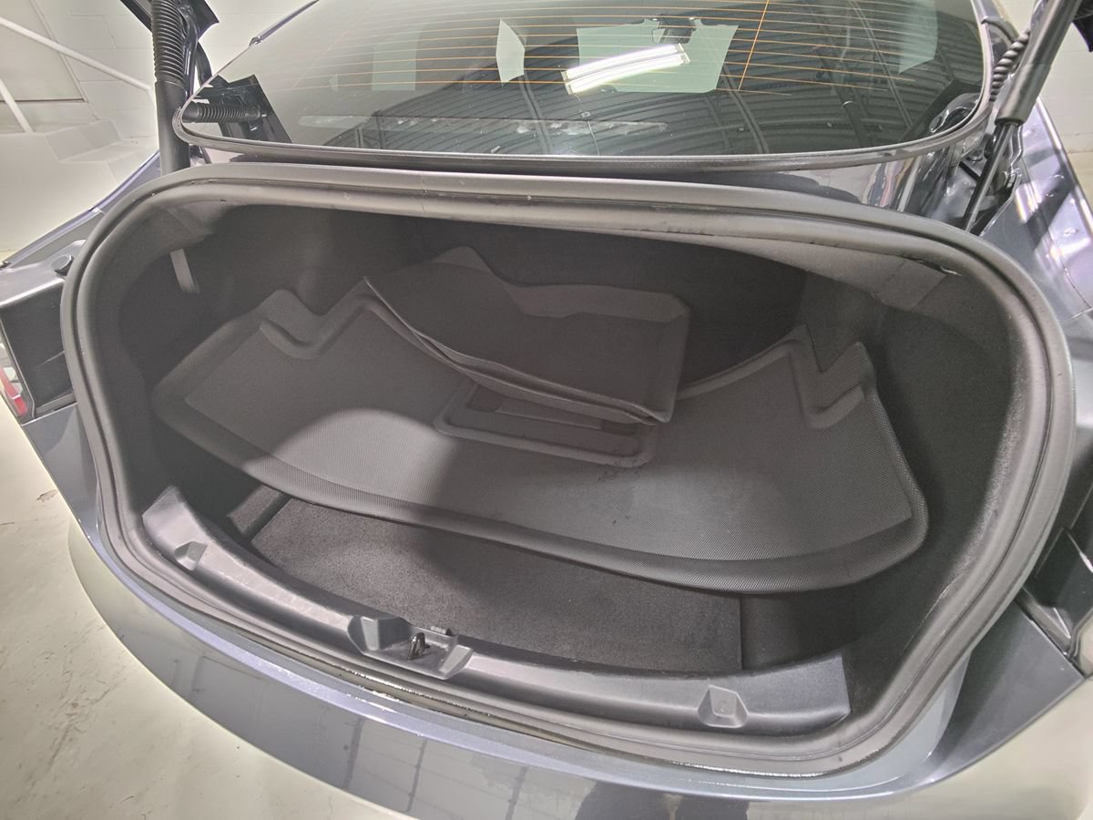 Used 2022 Tesla Model 3 Performance AWD/4WD image 9
