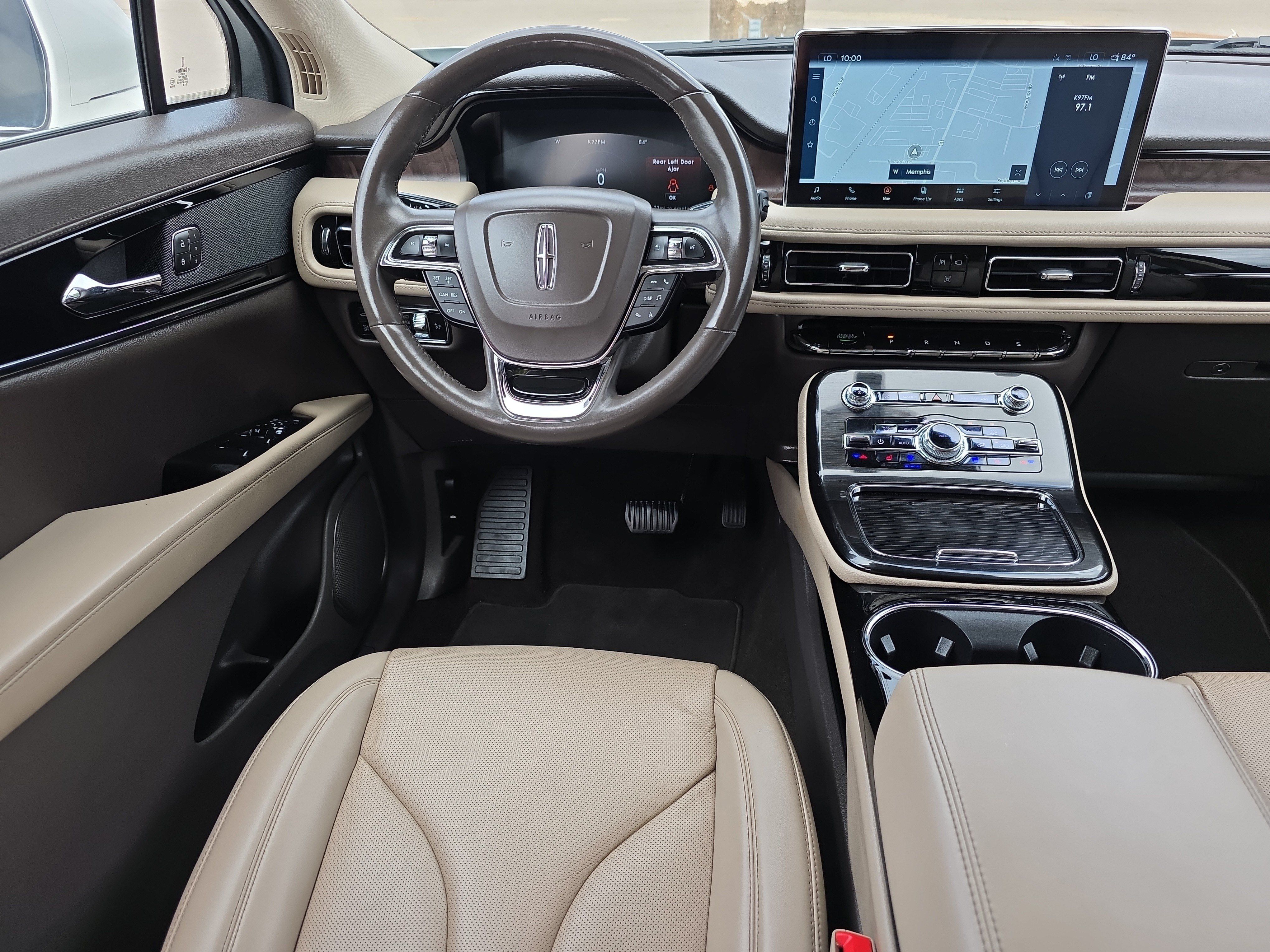 Used 2023 Lincoln Nautilus Reserve AWD/4WD image 13
