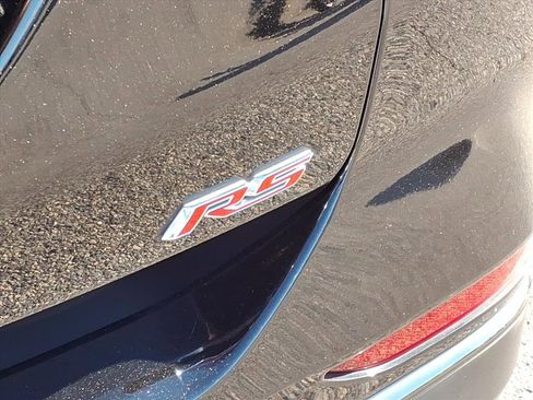 Used 2022 Chevrolet Equinox RS w/ Infotainment Package image 17