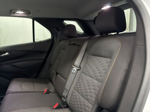 Used 2021 Chevrolet Equinox LT image 20