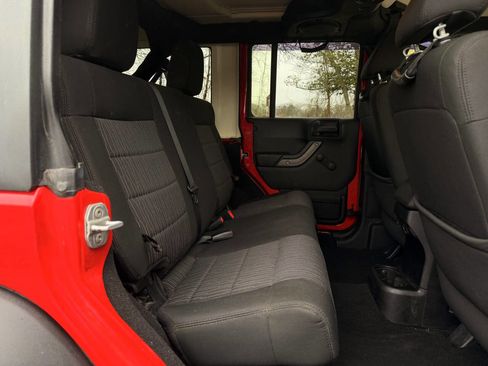 Used 2011 Jeep Wrangler Unlimited Sport w/ Dual Top Group image 35