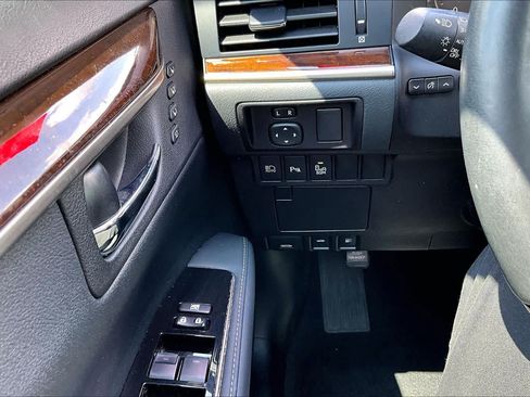 Used 2018 Lexus ES 350 w/ Luxury Package w/Wood Trim FWD image 34