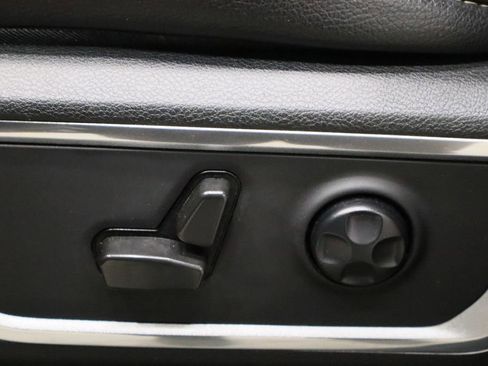 Used 2021 RAM 1500 Laramie image 22