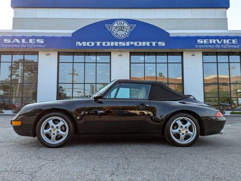 Used 1997 Porsche 911 Carrera RWD image 1