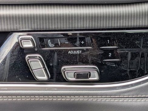 New 2026 Jeep Grand Wagoneer Summit AWD/4WD image 22