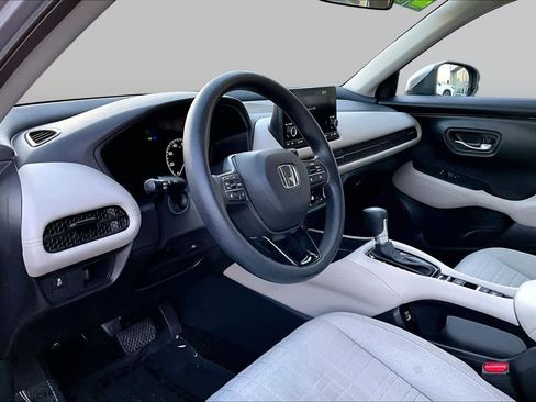 Used 2023 Honda HR-V LX image 18