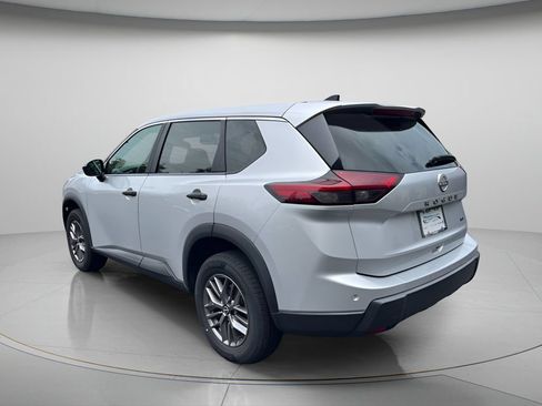 Used 2024 Nissan Rogue S AWD/4WD image 5