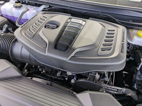 New 2026 Jeep Grand Wagoneer 4WD image 32
