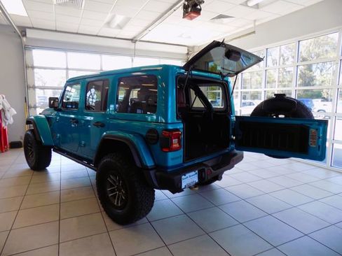 Certified 2024 Jeep Wrangler Unlimited Rubicon 392 AWD/4WD image 6