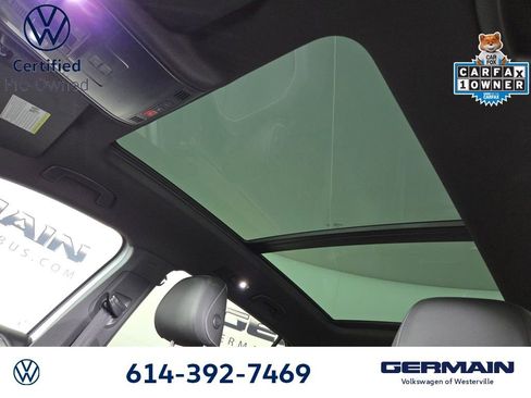 Certified 2023 Volkswagen Tiguan SE R-Line image 35