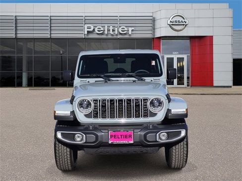 Used 2024 Jeep Wrangler Sahara image 2