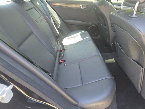 Used 2009 Mercedes-Benz C 350 Sport image 17