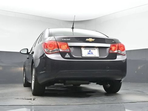 Used 2014 Chevrolet Cruze LT FWD image 15