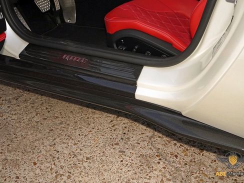 Used 2023 Ferrari 812 GTS image 30