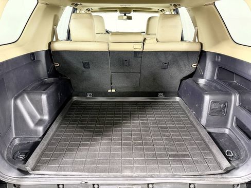 Used 2013 Toyota 4Runner Limited AWD/4WD image 12