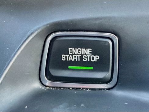 Used 2018 Chevrolet Camaro LT RWD image 34