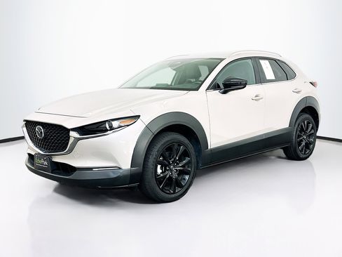 Used 2024 MAZDA CX-30 AWD 2.5 S w/ Select Sport Pkg image 3