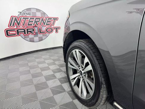 Used 2020 Ford Expedition Limited w/ Equipment Group 302A image 29